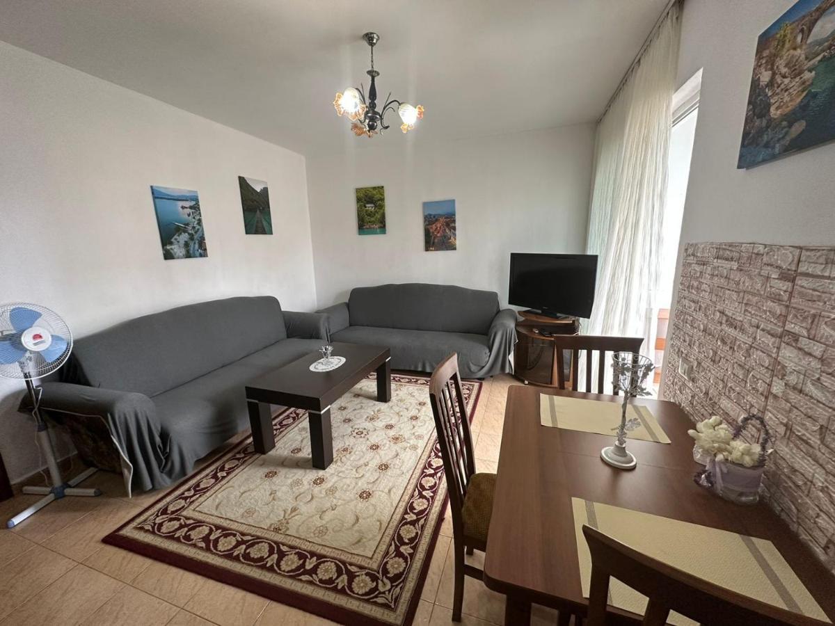 Cozy Apartment In The City Center ชโคเดอร์ ภายนอก รูปภาพ